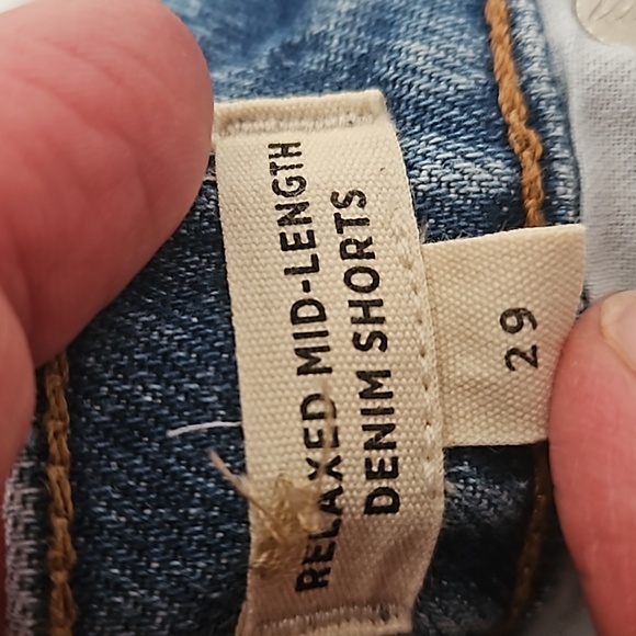 Madewell Mid Length Distressed Denim Shorts Women 29 - Picture 2 of 5